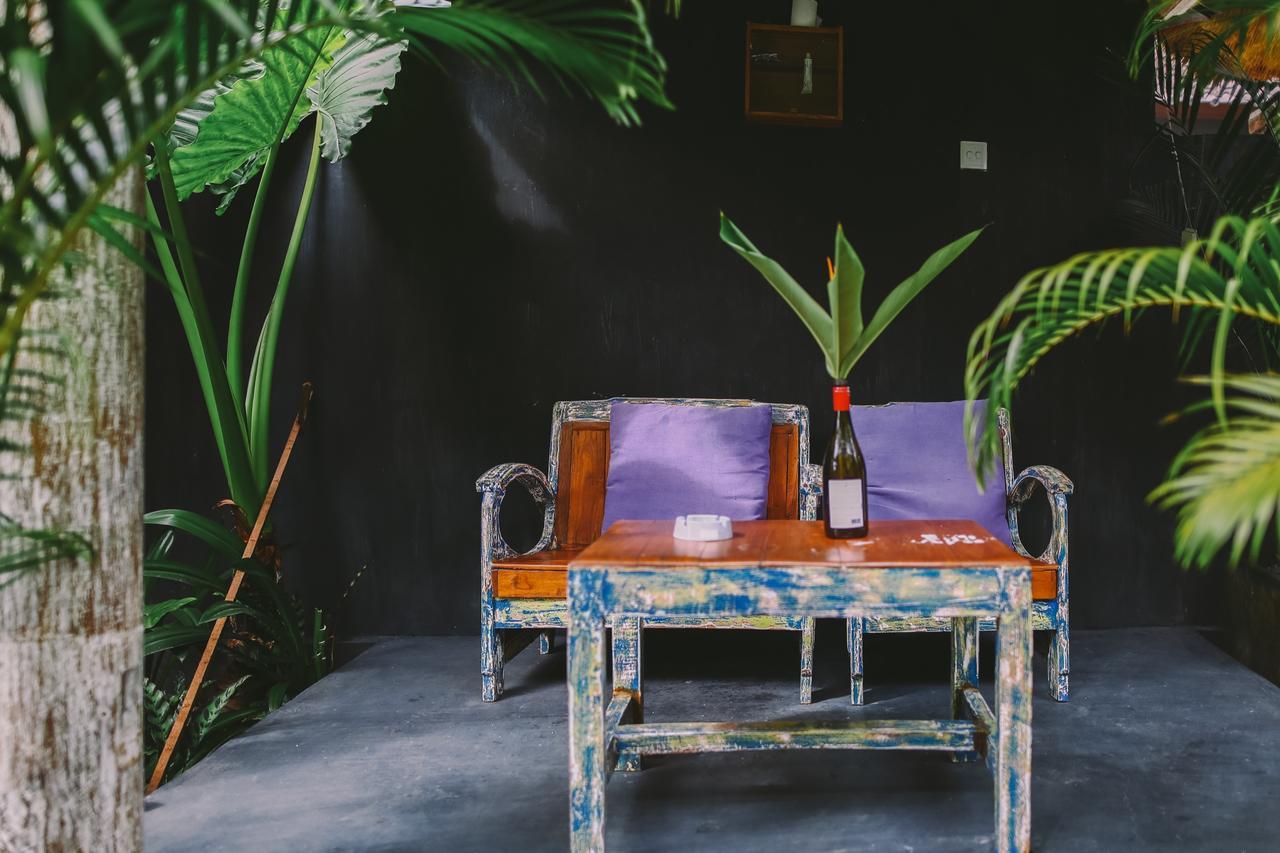 Swan House Canggu Hotel Buitenkant foto