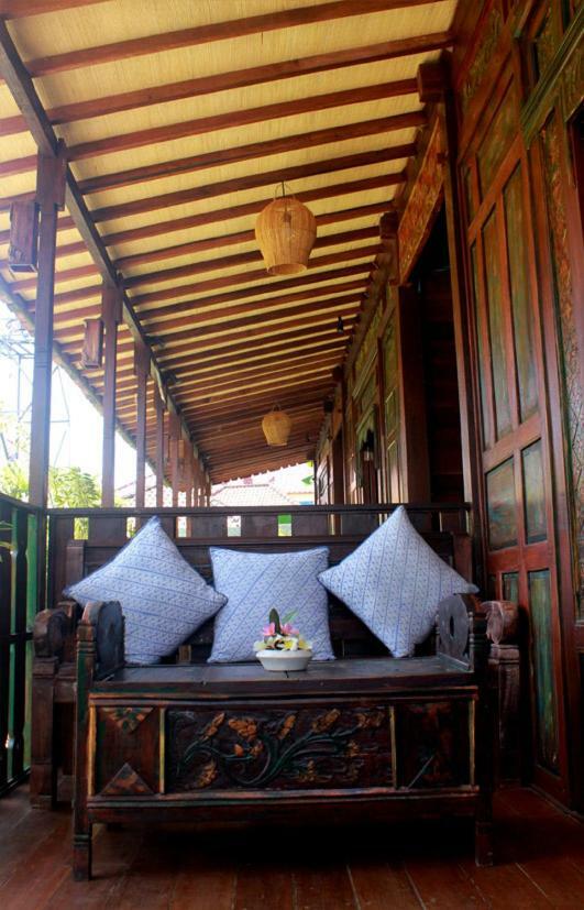 Swan House Canggu Hotel Buitenkant foto