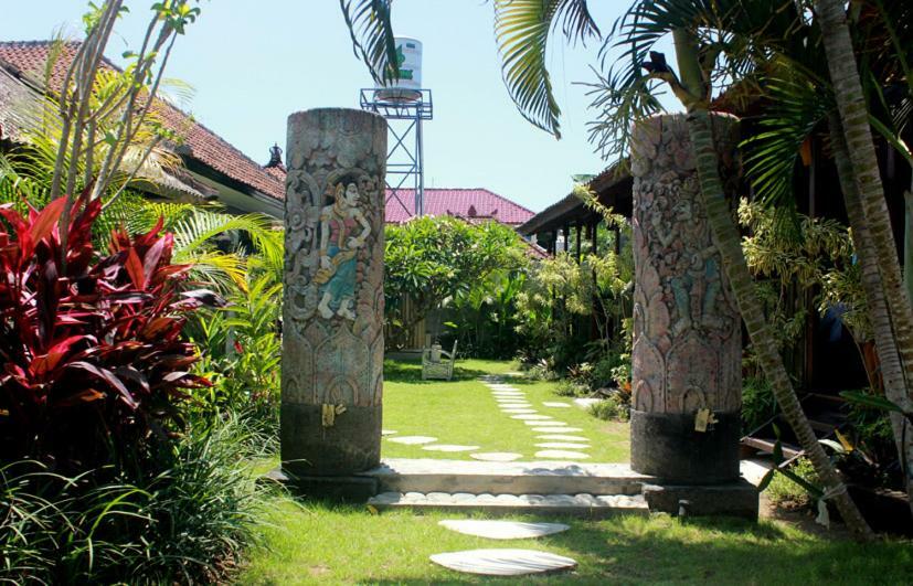 Swan House Canggu Hotel Buitenkant foto