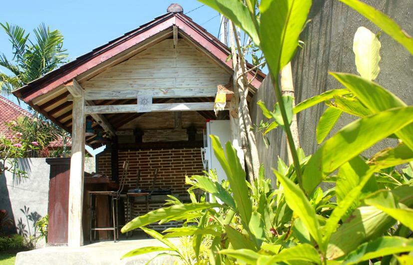 Swan House Canggu Hotel Buitenkant foto